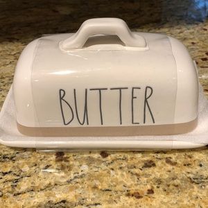 NWT Rae Dunn BUTTER ceramic dish with lid